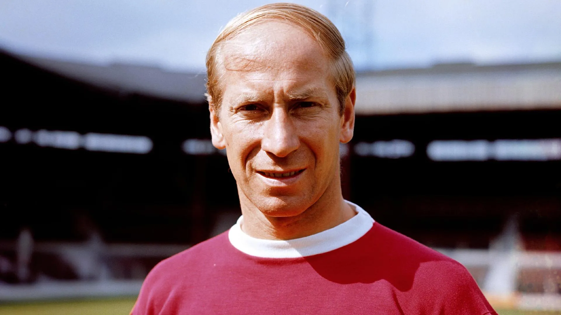 Huyền thoại Manchester United - Bobby Charlton (1956-1973)