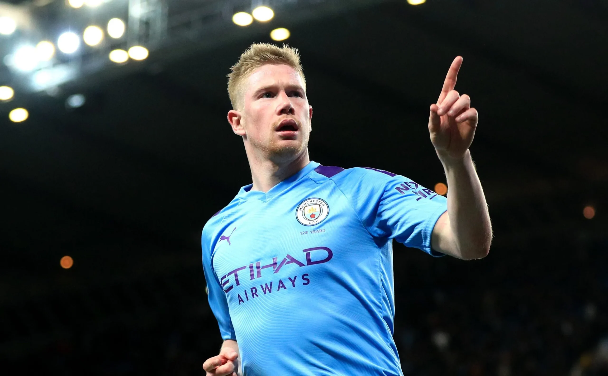 Tiền vệ trung tâm xuất sắc nhất - Kevin De Bruyne (Manchester City)